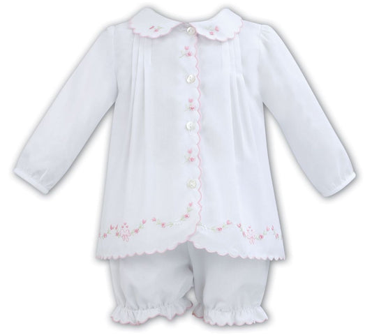 Sarah Louise white & pink 2 piece embroidered shorts set SS24 C4501