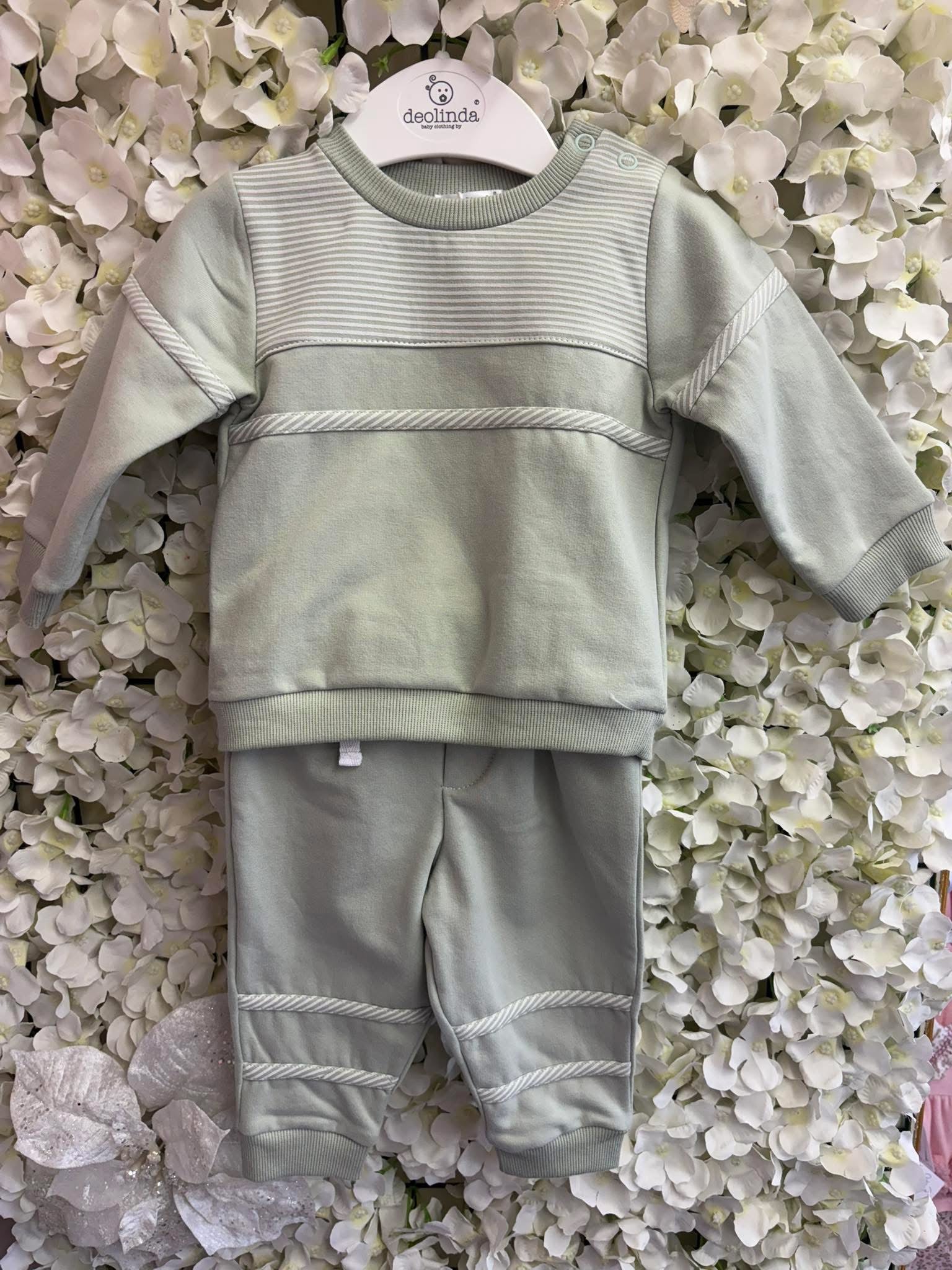 Deolinda boys sage green tracksuit AW25 DBI25901