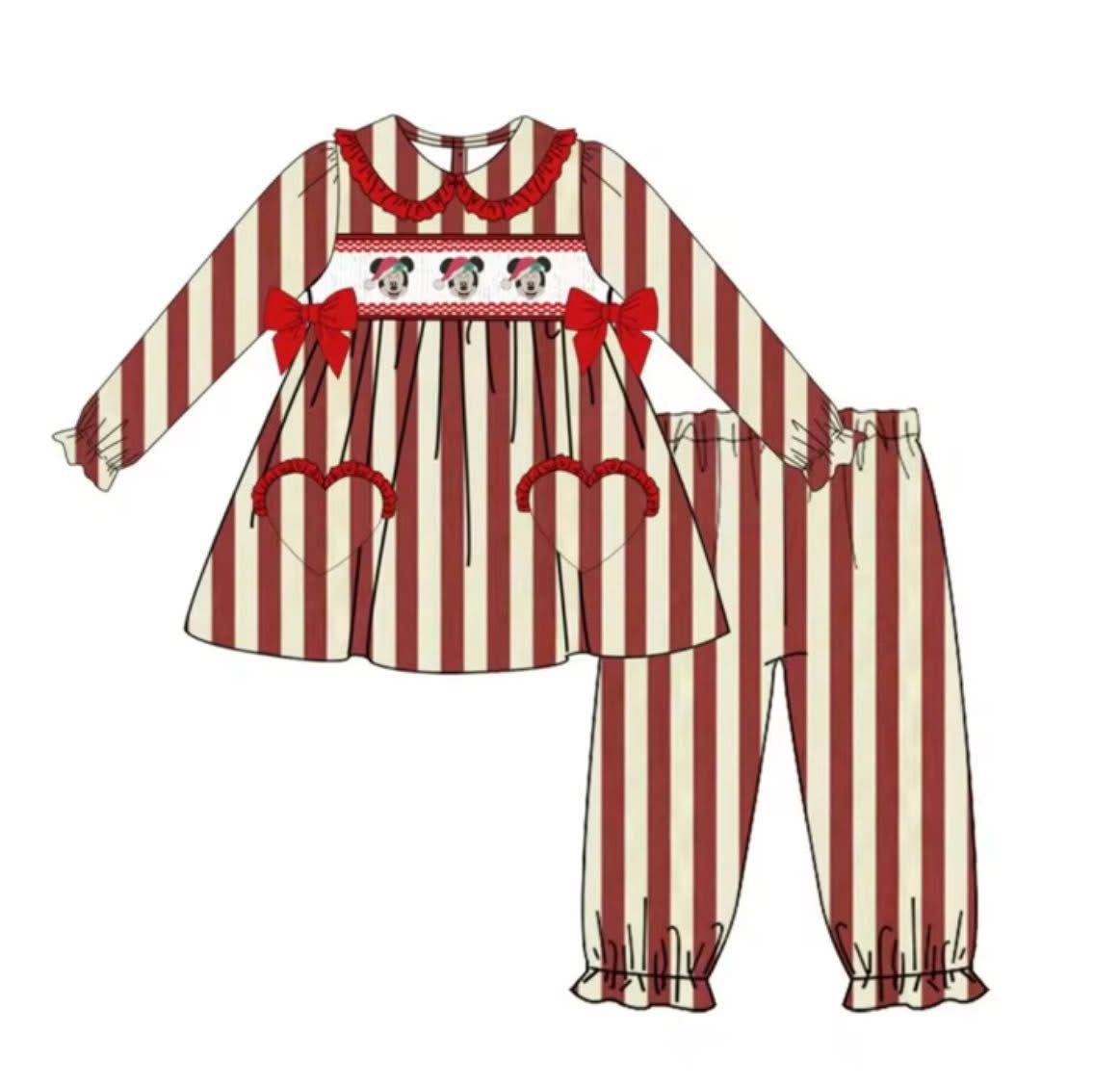 Pre order * Minnie / mickey Mouse smocked jamas
