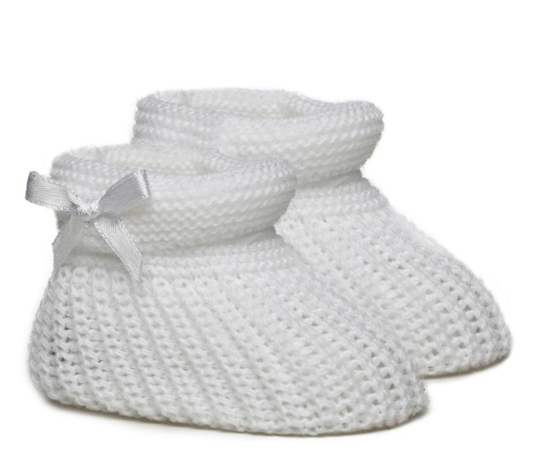 Soft touch knitted baby bootees