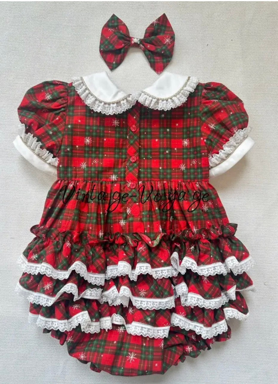 Vintage voyage baby girls  tartan smocked romper