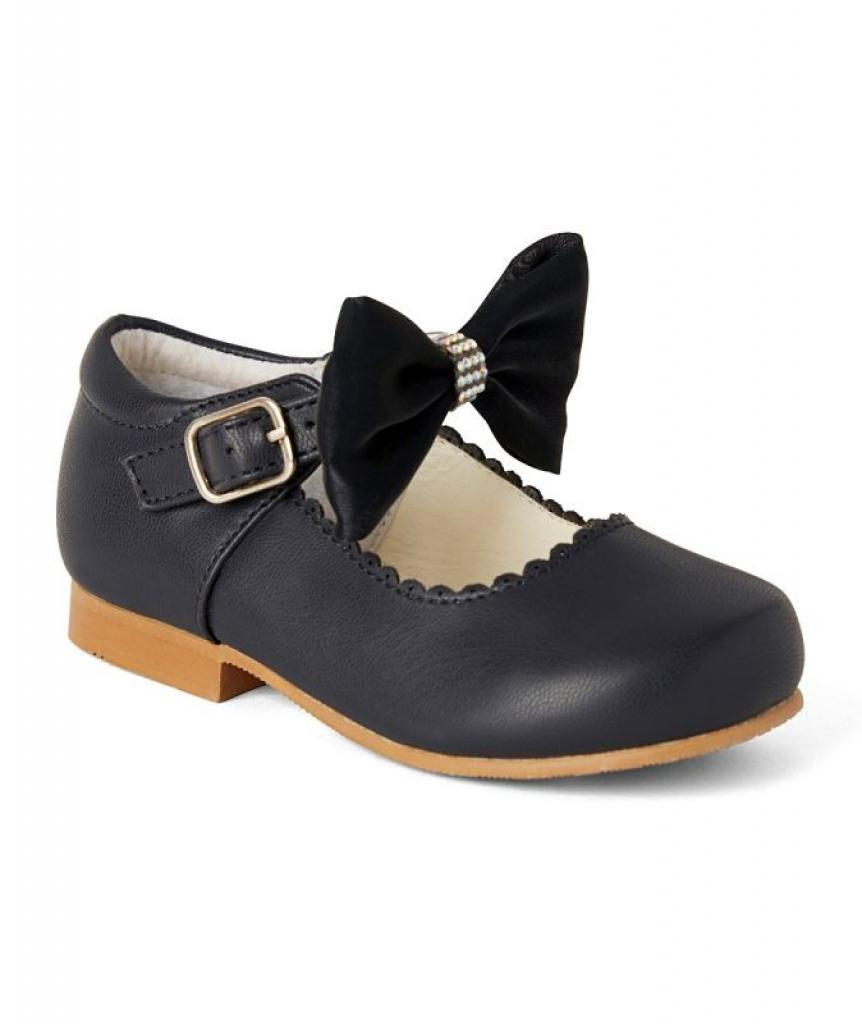 Sevva girls navy shoes size 10