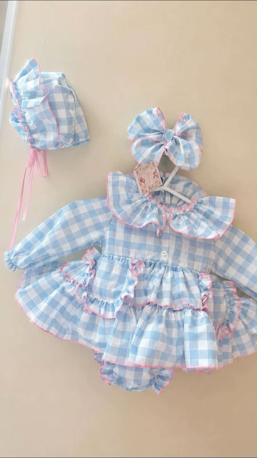 Ela Confección baby girls blue gingham dress, bloomers & bow set
